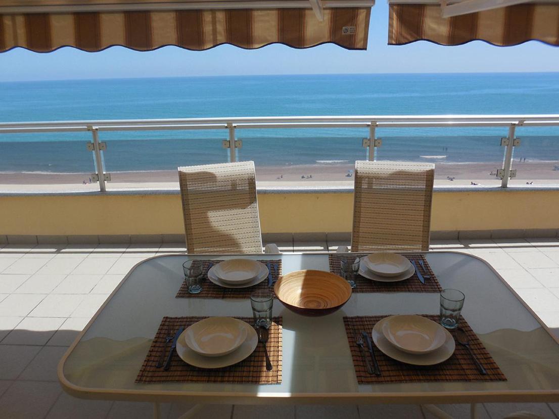Apartamentos-Atico Pompeya I Y II By Tucasanlaplaya เพนิสโคลา ภายนอก รูปภาพ